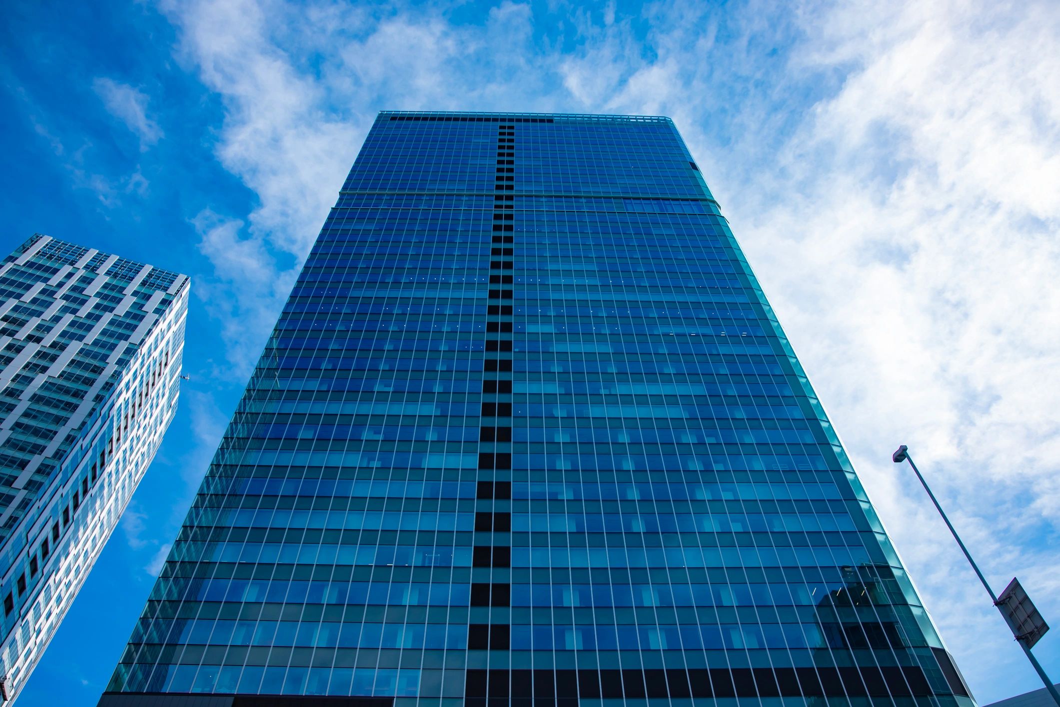 Glass building exterior with curtain wall system